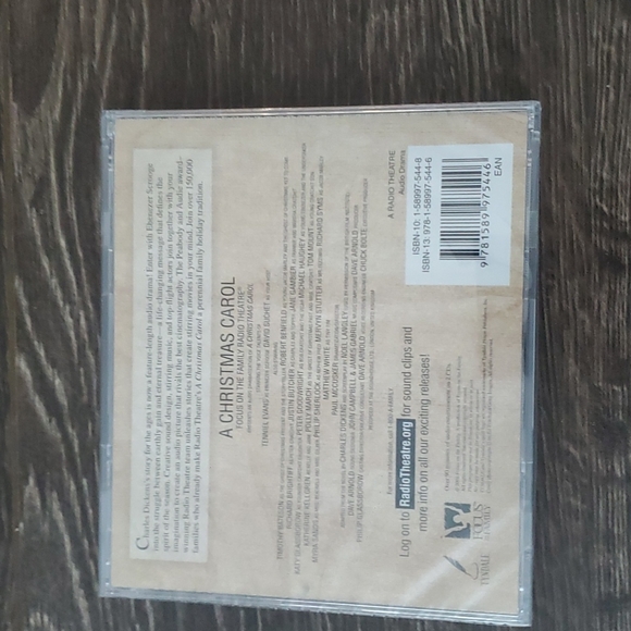 90 Mins of Audio Drama 2 CD Set A Christmas Carol By Charles Dickens - NEW - Picture 2 of 5